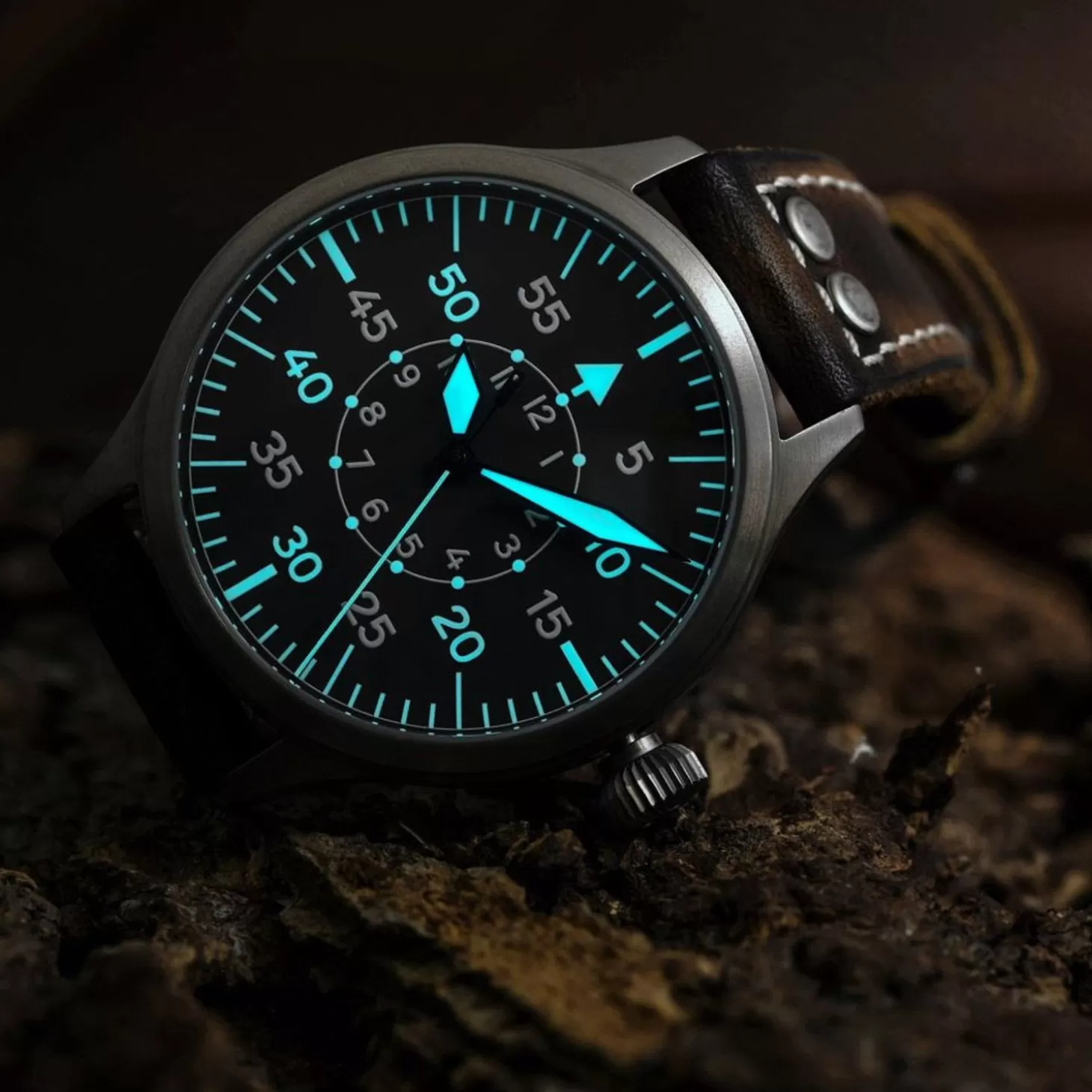 Nav B-Uhr 47 Titan B-Type Centrale Seconde^Steinhart Watches Shop